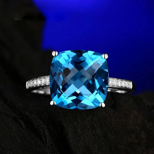 silver plated anti tarnish american diamond crushed ice cut navy blue square finger ring