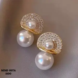 korean fashion organic molten gold pearl grid studs
